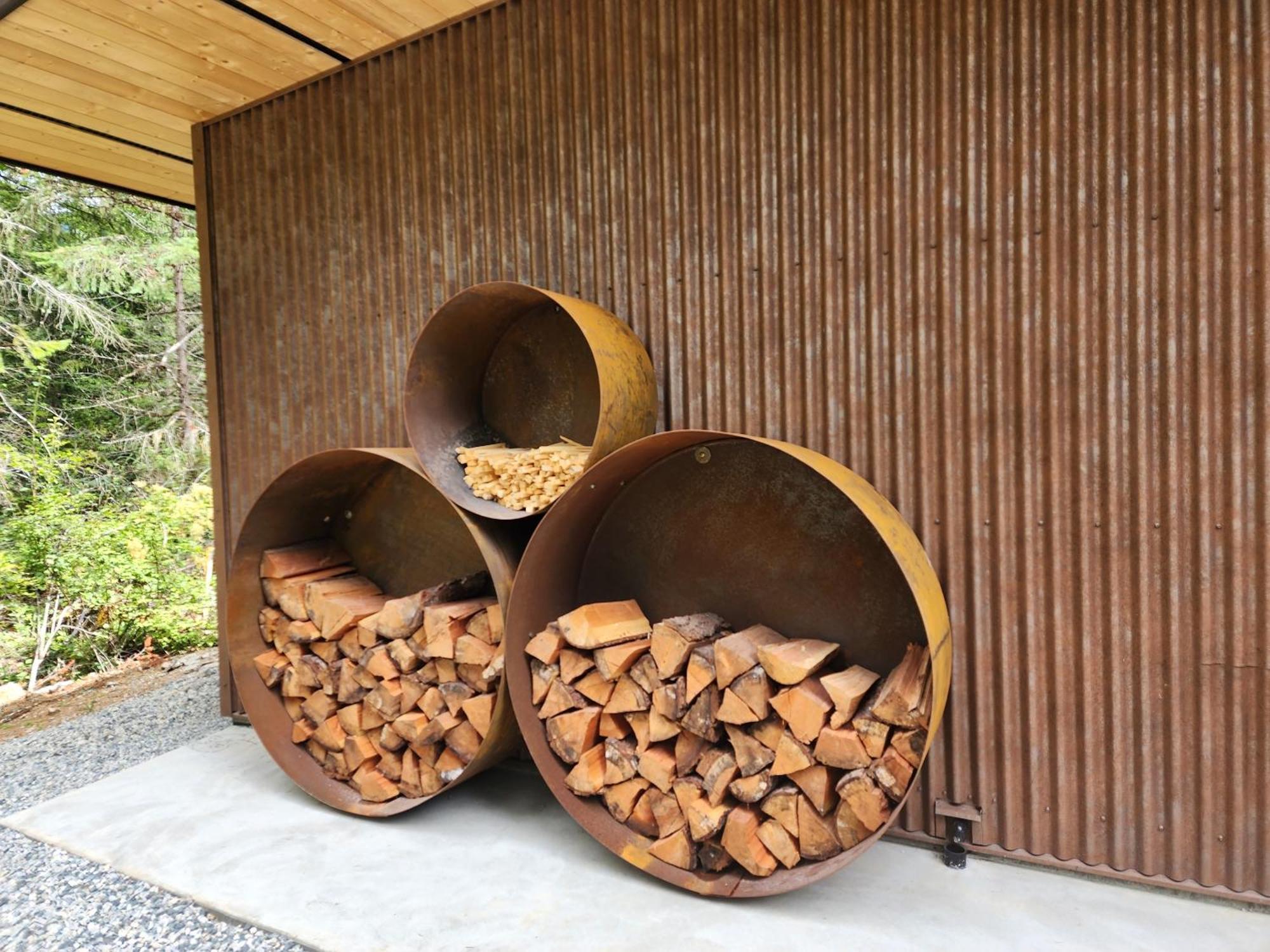 The Shed At Moon Dance Hotel Madeira Park Exterior foto